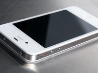 iPhone 4 mất nguồn màn hình tối đen