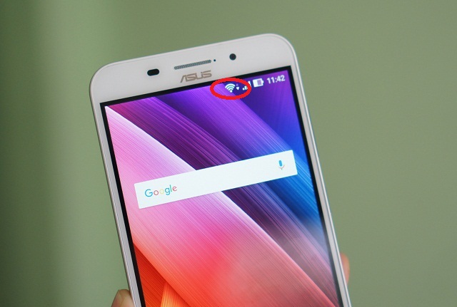 Điện thoại Zenfone hư WiFi sẽ khiến việc kết nối Internet khó khăn, tốn kém