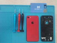 Thay vỏ iPhone 7 đen thành đỏ