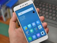 Màn hình Xiaomi có đốm đen cần thay màn hình chính hãng